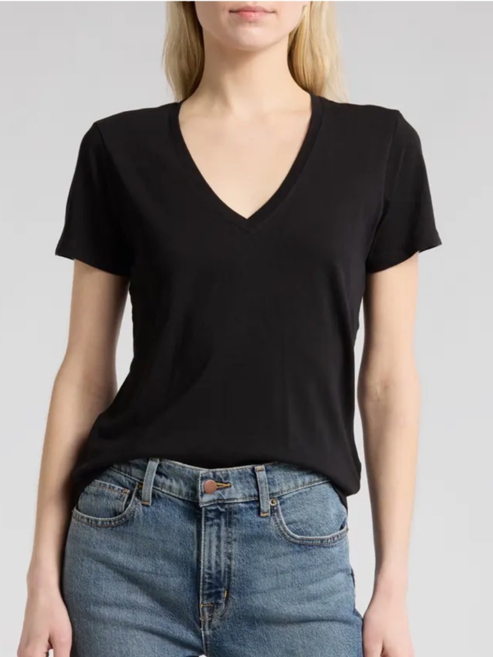 Madewell Whisper Cotton V-Neck Tee in True Black